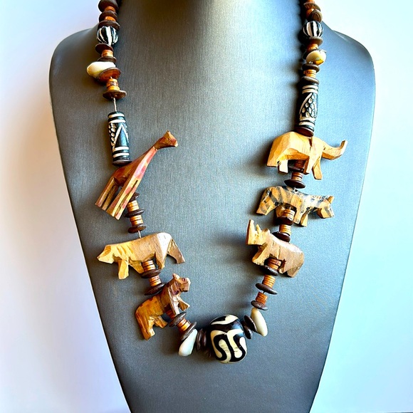 African Tribal Wooden Fetish Necklace Hand Carved Safari Animals - Picture 2 of 6